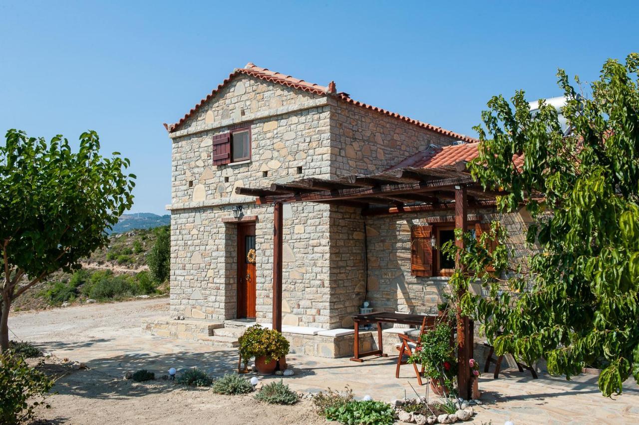Oceanis Cottage House Ormos Koumeikon Exterior foto