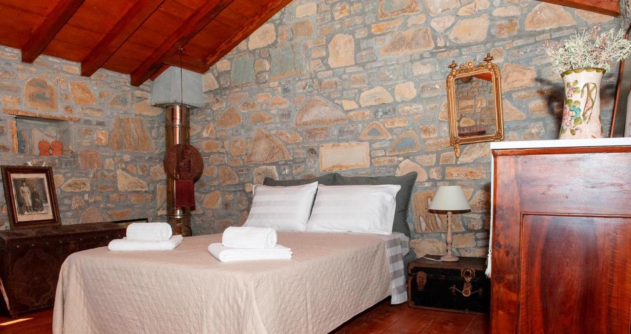 Oceanis Cottage House Ormos Koumeikon Exterior foto