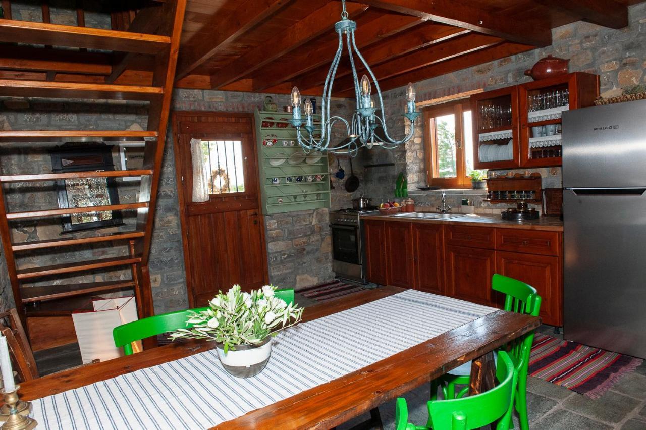 Oceanis Cottage House Ormos Koumeikon Exterior foto