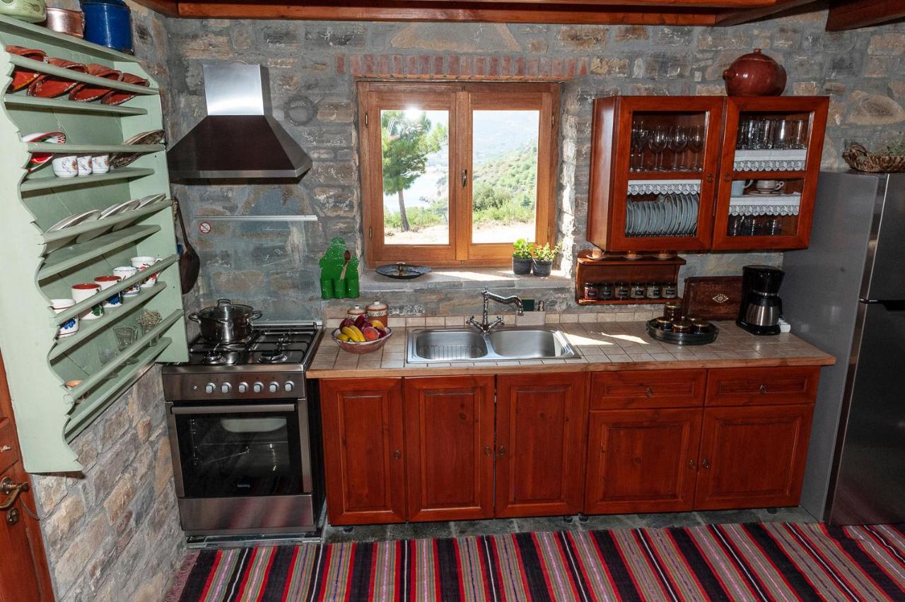 Oceanis Cottage House Ormos Koumeikon Exterior foto