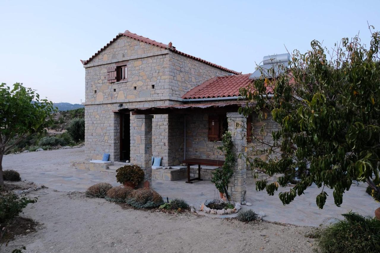 Oceanis Cottage House Ormos Koumeikon Exterior foto